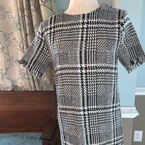 Nitrogen A LIne Dress Raw Hem Short Sleeve Zipper